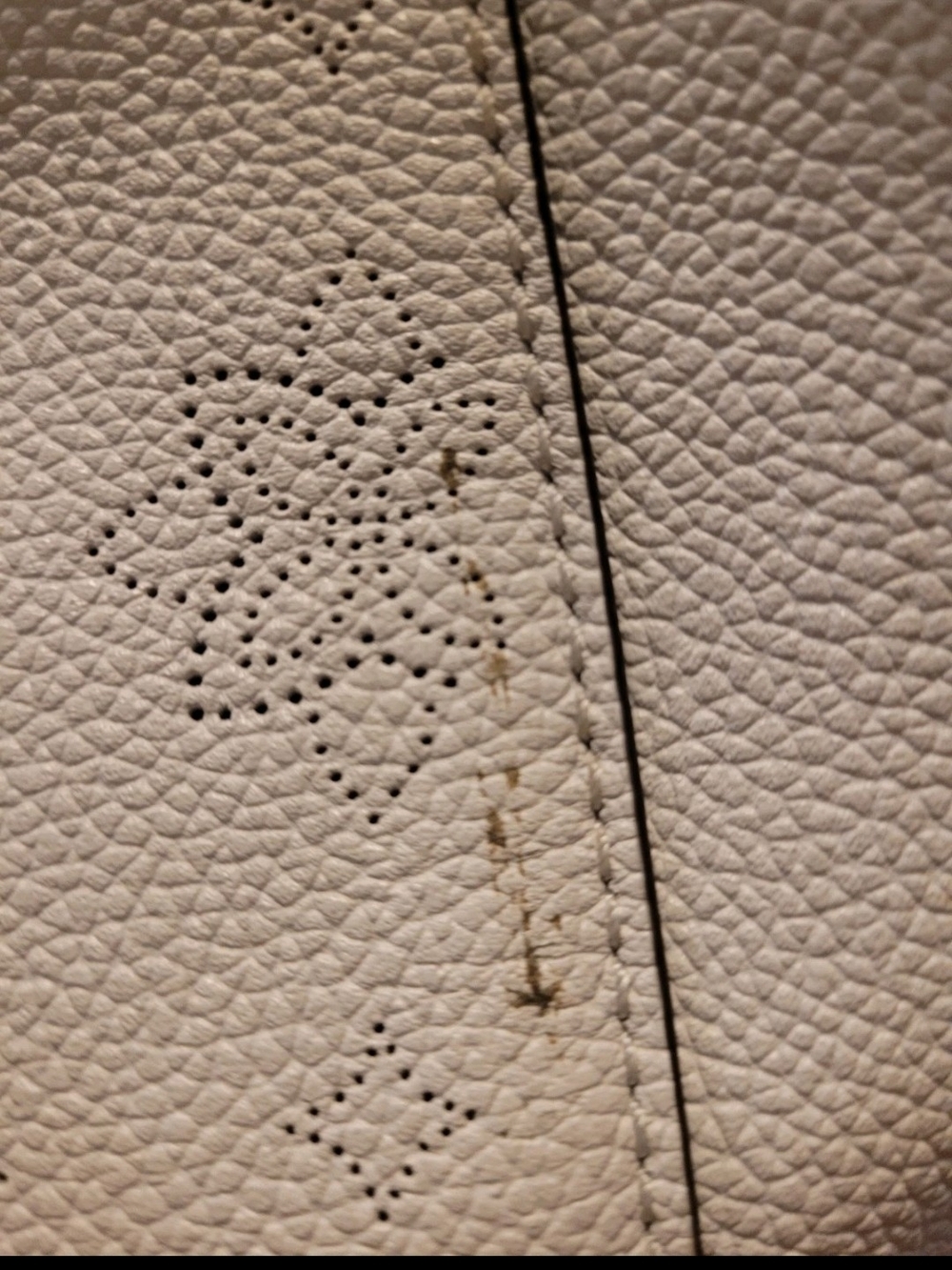 Michael Kors White Perforated Logo Bucket Bag Shoulder Purse Gold MK Charm - Picture 6 of 12